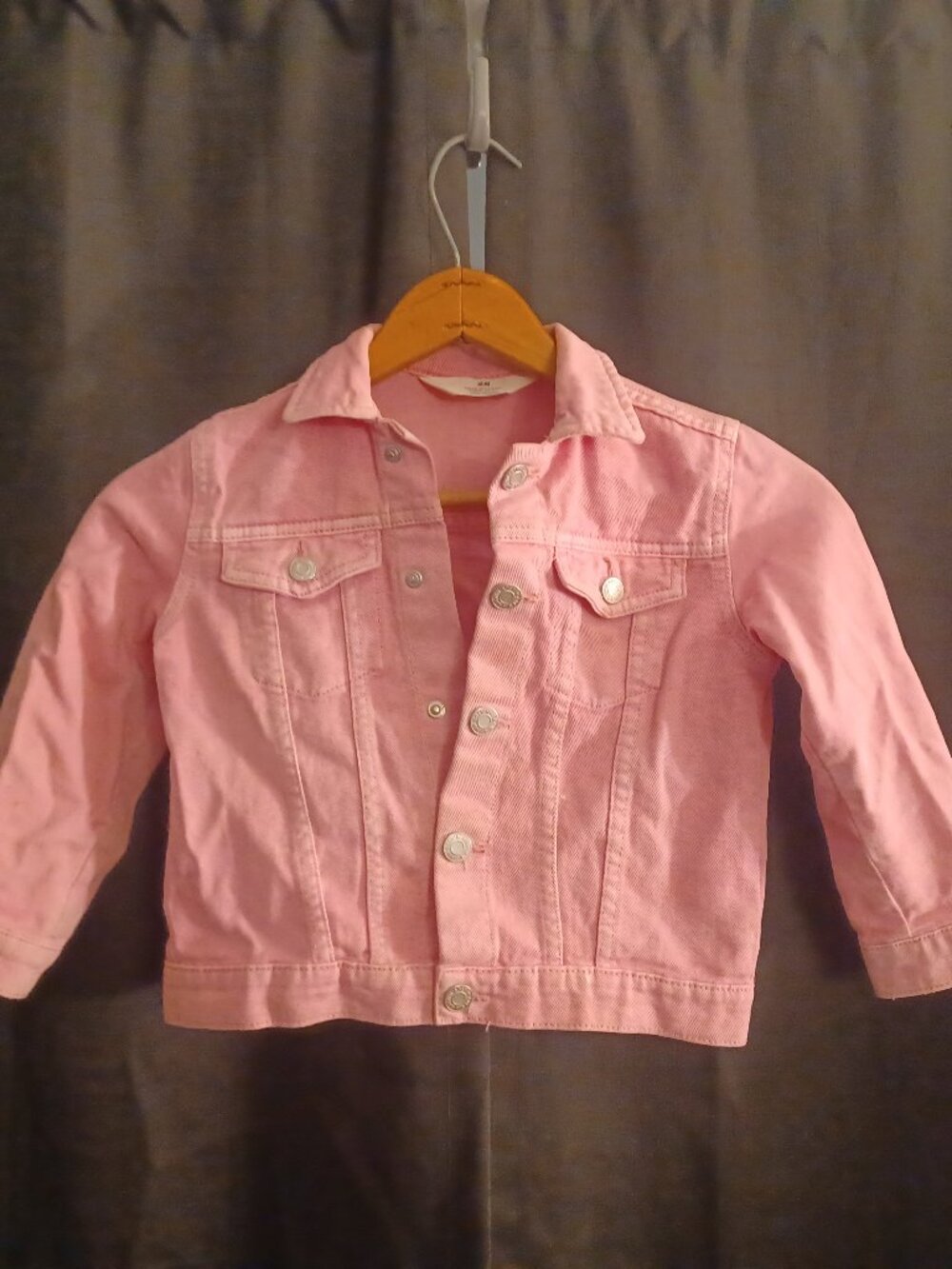 H&M pink kids Denim jacket Size 4-5